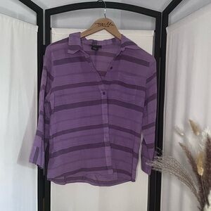 3/$10 Banana Republic Light Purple Button Down Long Sleeve Shirt